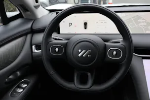 MG IM6 100 kWh Performance 21 4WD