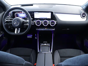 Fahrzeugbild MERCEDES-BENZ GLA 200 Night Star AMG Line