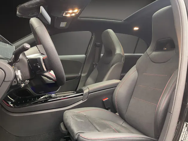 Mercedes-Benz A 220 4Matic 8G-DCT