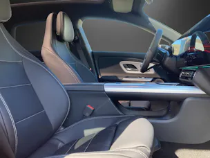Mercedes-Benz CLA 350 4MATIC Shooting Brake with EQ Technology