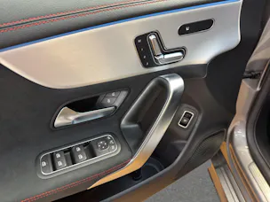 Mercedes-Benz CLA 220 4M - AMG / 360 Grad Kamera / Multibeam LED / Soundsystem