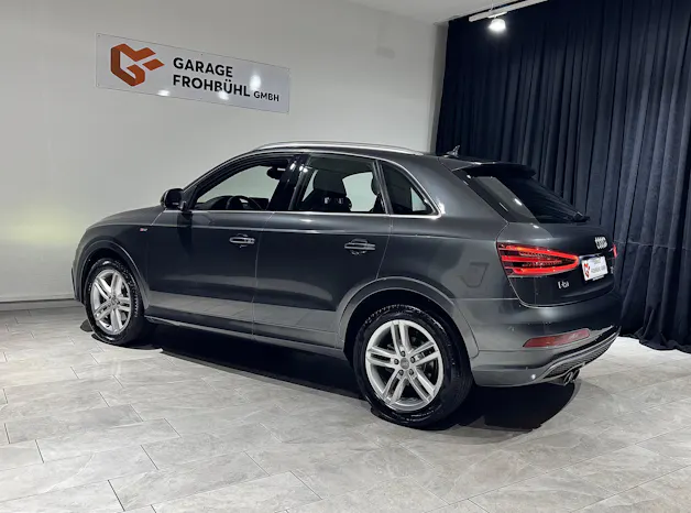 Audi Q3 2.0 TDI quattro S-tronic | CH |