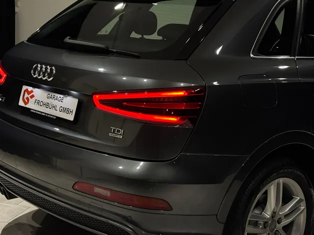 Audi Q3 2.0 TDI quattro S-tronic | CH |