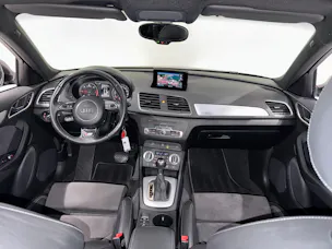 Audi Q3 2.0 TDI quattro S-tronic | CH |