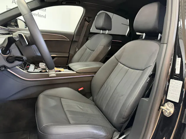 Audi A8 60 TFSI e quattro tiptronic