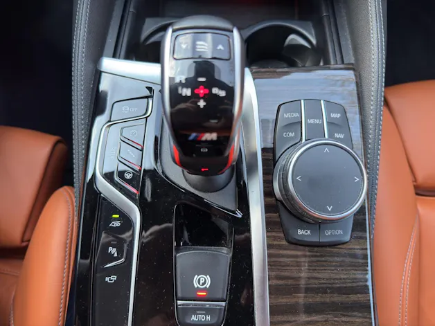 BMW M5 xDrive Drivelogic