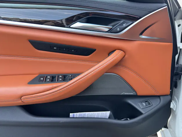 BMW M5 xDrive Drivelogic