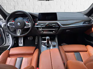 BMW M5 xDrive Drivelogic