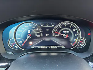 BMW M5 xDrive Drivelogic