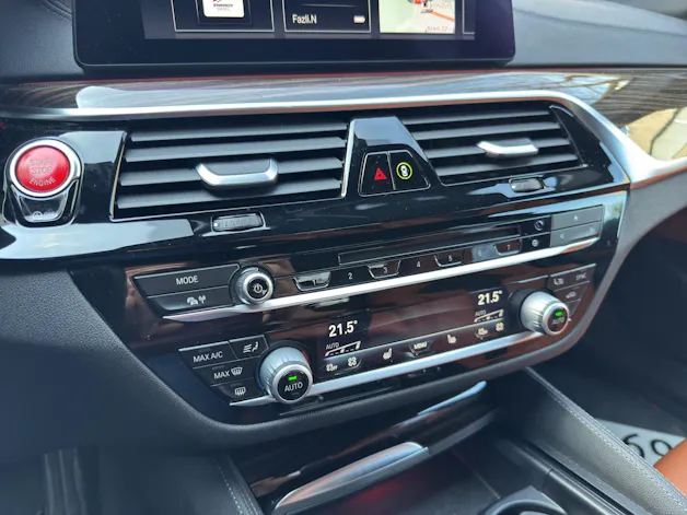 BMW M5 xDrive Drivelogic