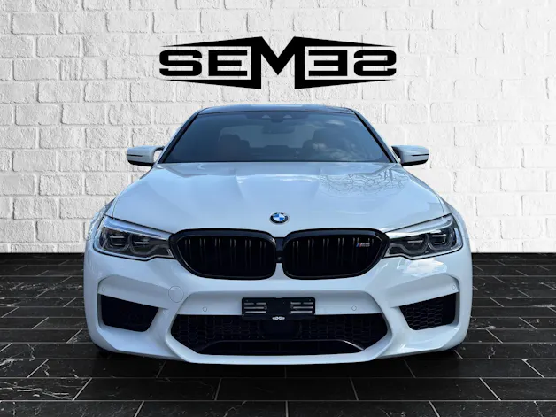 BMW M5 xDrive Drivelogic