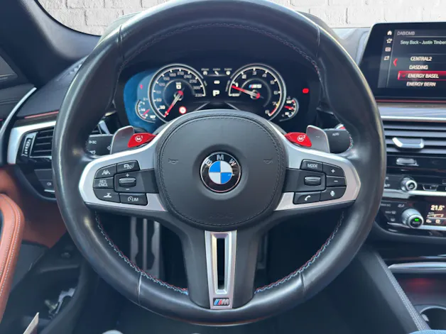 BMW M5 xDrive Drivelogic