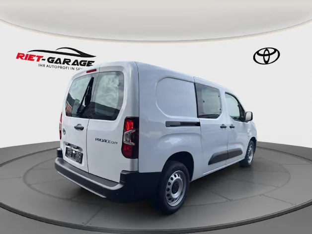 Toyota PROACE CITY Van L2 1.2 Active