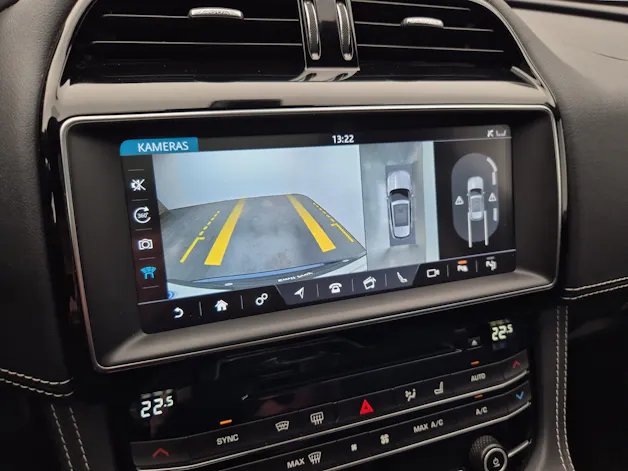 Jaguar F-Pace 2.0 T 300 R-Sport AWD
