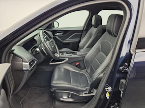 Fahrzeugbild JAGUAR F-Pace 2.0 T 300 R-Sport AWD