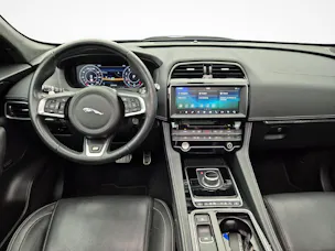 Jaguar F-Pace 2.0 T 300 R-Sport AWD