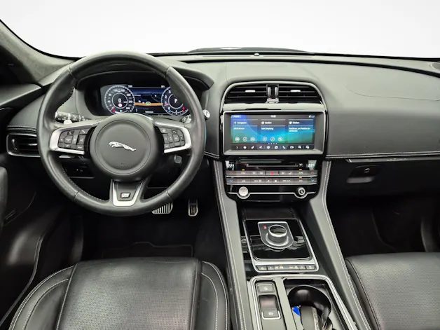 Jaguar F-Pace 2.0 T 300 R-Sport AWD