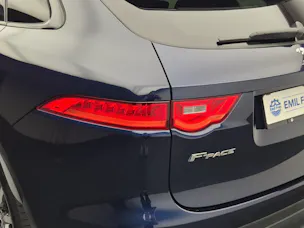 Jaguar F-Pace 2.0 T 300 R-Sport AWD