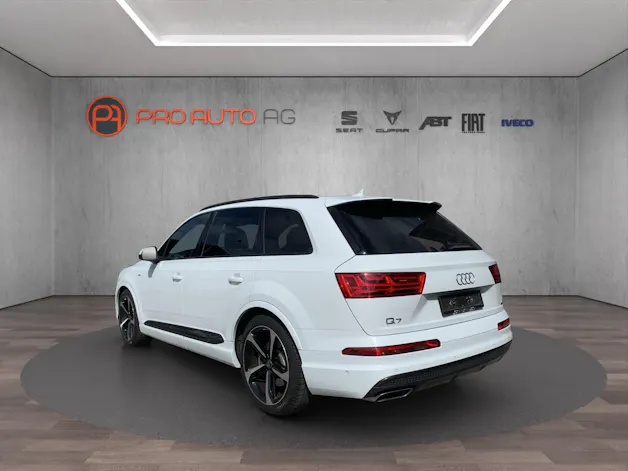 Audi Q7 3.0 TDI quattro tiptronic