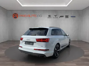 Audi Q7 3.0 TDI quattro tiptronic