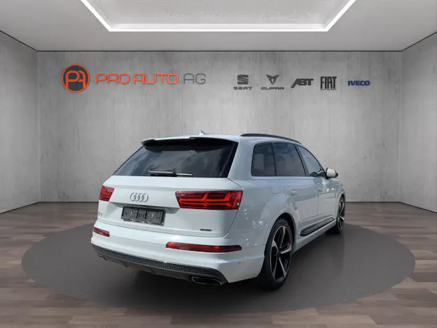 Audi Q7 3.0 TDI quattro tiptronic