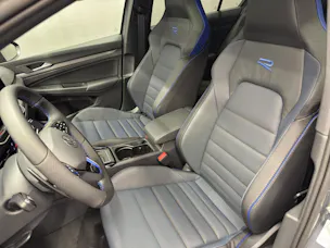 VW Golf VIII 2.0 TSI R DSG 4motion