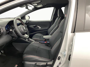 immagine del veicolo TOYOTA Yaris 1.5 VVT-i HSD GR Sport