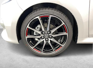 https://vehicle.imgix.net/4243326/eceef910-bc33-439c-87e8-2f2c6d44fb2c.jpg