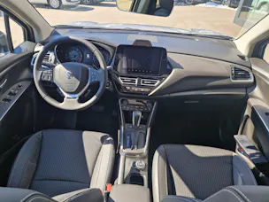 Suzuki S-Cross 1.4 T Sakura Top Hybrid 4x4