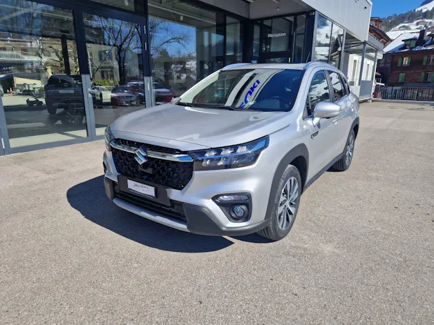 Suzuki S-Cross 1.4 T Sakura Top Hybrid 4x4