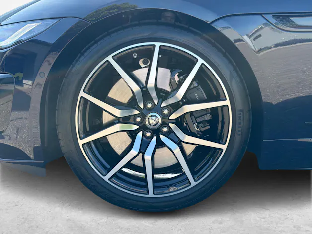 Jaguar F-Type Convertible 5.0 V8 R AWD ZP Edition einer von 150