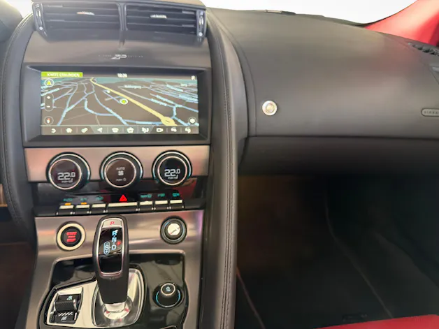 Jaguar F-Type Convertible 5.0 V8 R AWD ZP Edition einer von 150