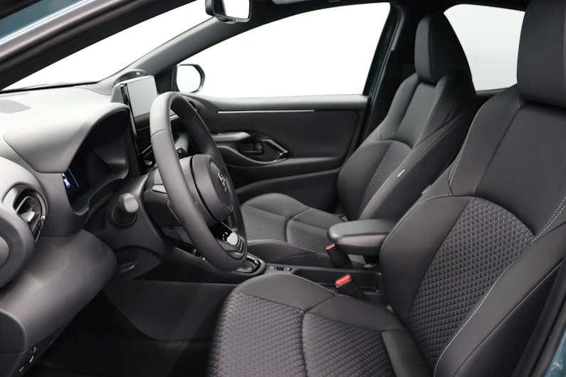 Fahrzeugbild TOYOTA YARIS