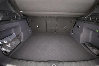 https://vehicle.imgix.net/4243355/2d2cbf37-b0c0-4ca9-8c38-340198099f6f.jpg