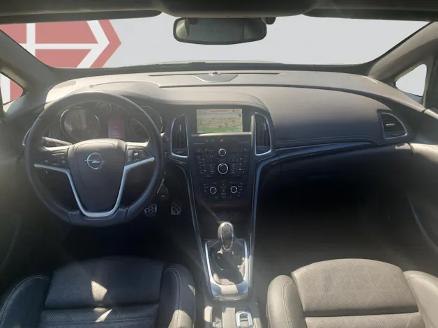 Opel Cascada 1.4 T eTEC Cosmo S/S
