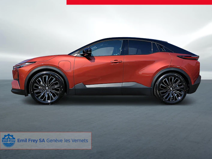 image du véhicule TOYOTA C-HR