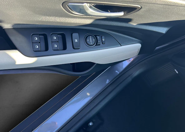 immagine del veicolo 10 immagine del veicolo 10