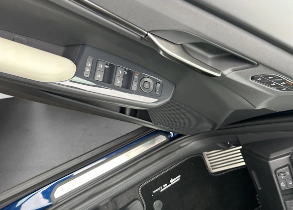 Fahrzeugbild 11 Fahrzeugbild 11