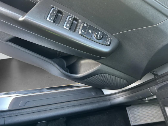 immagine del veicolo 10