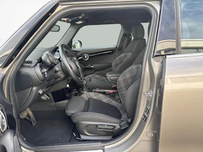 immagine del veicolo MINI F55 1.5i Cooper