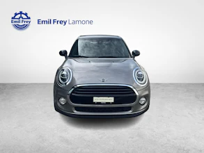 https://vehicle.imgix.net/4243526/387a9ff0-7976-41aa-9df7-29b17c373a54.jpg