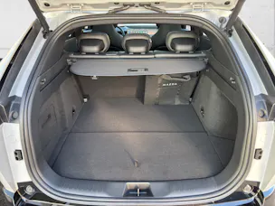 MAZDA CX-6e Takumi