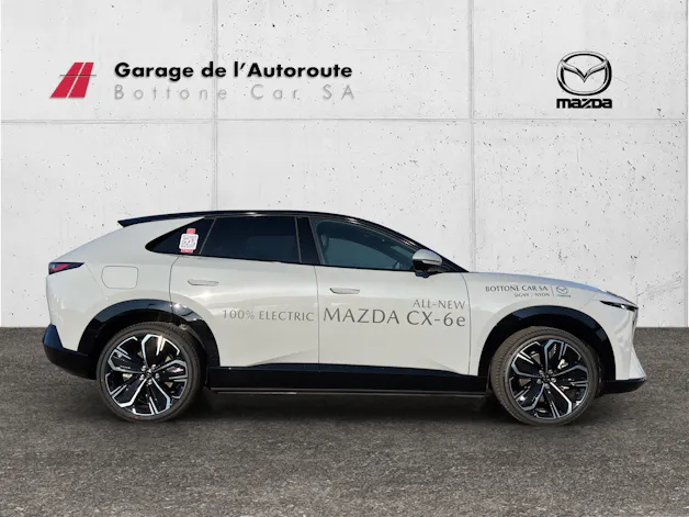 Mazda CX-6e Takumi