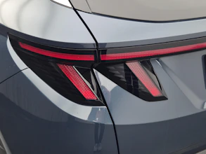 https://vehicle.imgix.net/4243575/0bcad222-215c-4877-92dd-a9a0349a56ab.jpg