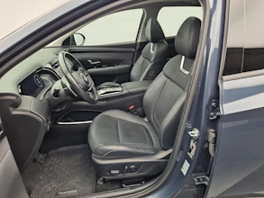 https://vehicle.imgix.net/4243575/2d6ec503-191b-43aa-ab76-859254d8c037.jpg