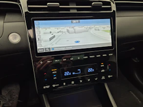 https://vehicle.imgix.net/4243575/c84359ba-5a04-4523-bcbe-3162de978eff.jpg