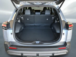 https://vehicle.imgix.net/4243578/9d8efac6-fc24-4922-8afd-cc161110c9e6.jpg