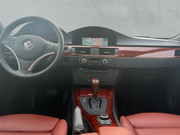 BMW Alpina B3 Touring 3.0 Biturbo  4x4 (CH) AHK 1.8T