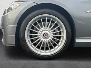 BMW Alpina B3 Touring 3.0 Biturbo  4x4 (CH) AHK 1.8T