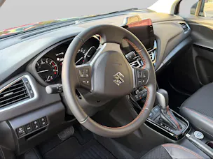 Suzuki S-Cross 1.4 T Black Edition Top Hybrid 4x4